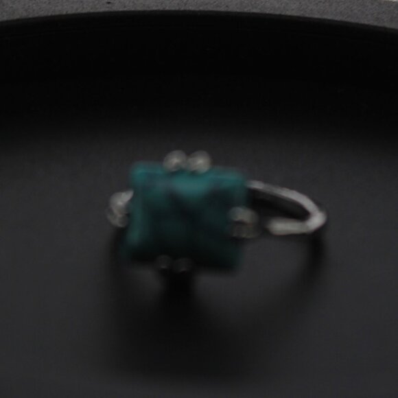 Jewelry - 124251-US 8 Rectangle Blue Ring.